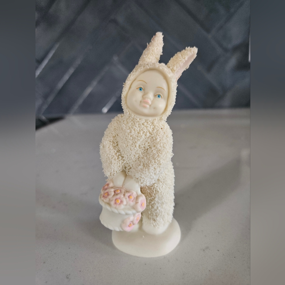 Vintage Department 56 Snowbunnies "A Basket Of Cheer"